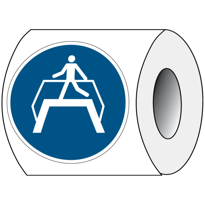 Actieprijs Brady - Gebodspictogram - ISO Veiligheidspictogram - Oversteekplaats gebruiken - PIC M023-Dia 025-PE-ROLL/1 - 821246 - 86821246