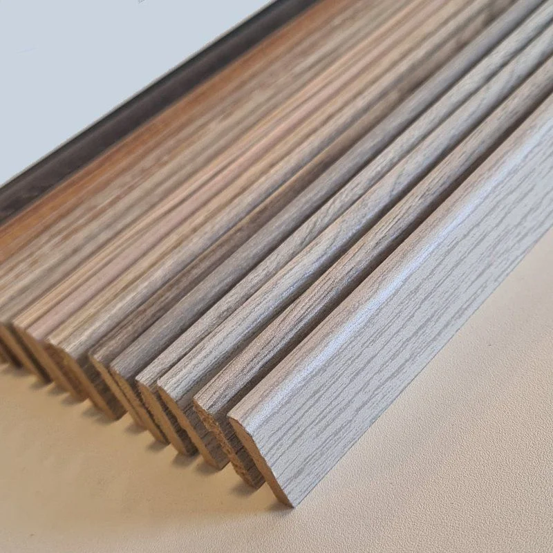 Gecertificeerd Plakplint Universeel 240 cm