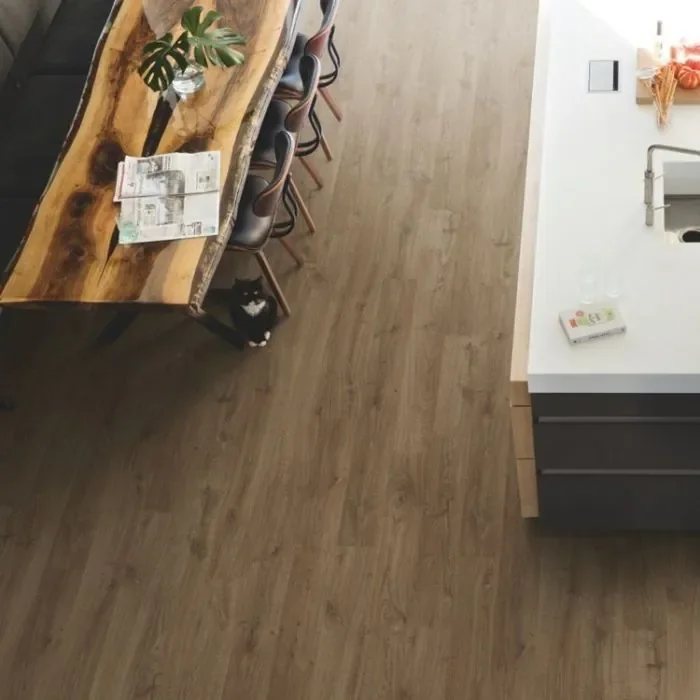 Beperkt Aanbod QuickStep Eligna Hydroseal Newcastle bruine eik EL3582 Laminaat