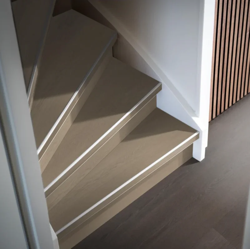 Traptreden set PVC - Estino smoky Snelle Levering