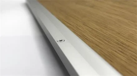 Abschlussprofil 8223, Alu-elox. Edelstahl, 100cm lang, mit breitem Basisprofi Nu Kopen